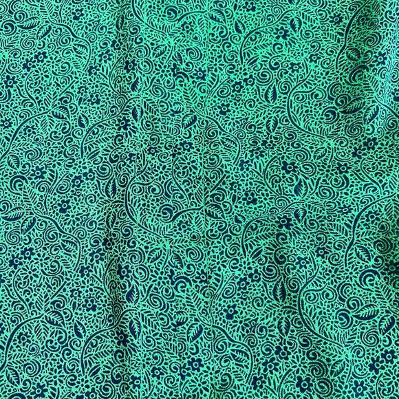 Cabi Floral Print Cutout Semi Sheer Blouse - Picture 7 of 7